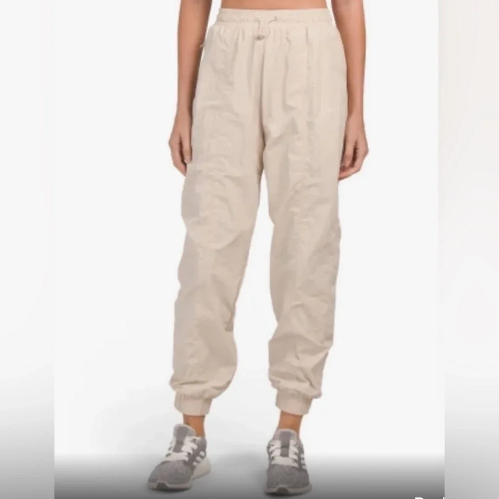 Wilo the Label Anthropologie Khaki Parachute Jogger Pants Women’s Size XS
